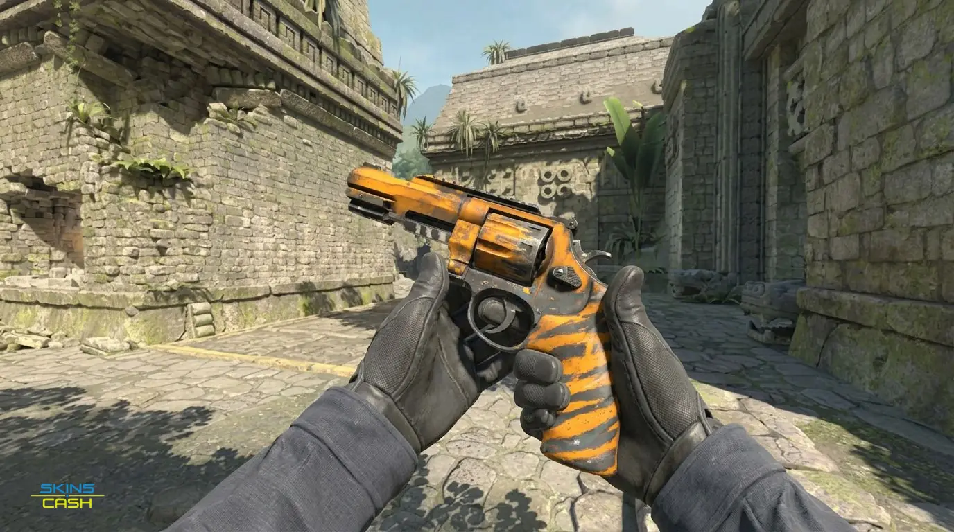 R8 Revolver | Skull Crusher — In-game inspect