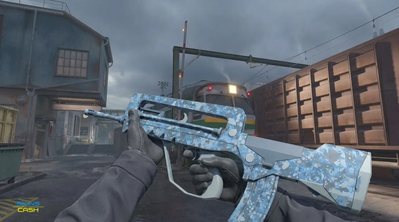 FAMAS | Cyanospatter — In-game inspect