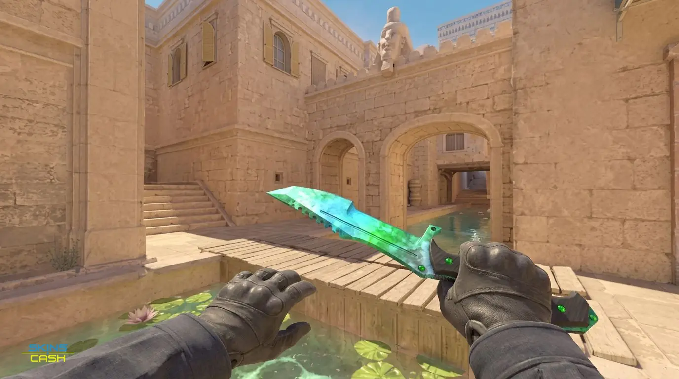★ Huntsman Knife | Gamma Doppler Phase 3 — In-game inspect
