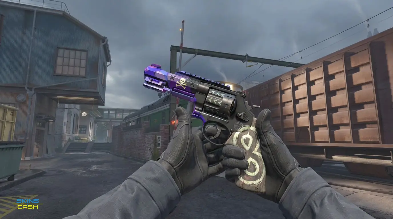 R8 Revolver | Crazy 8 — In-game inspect