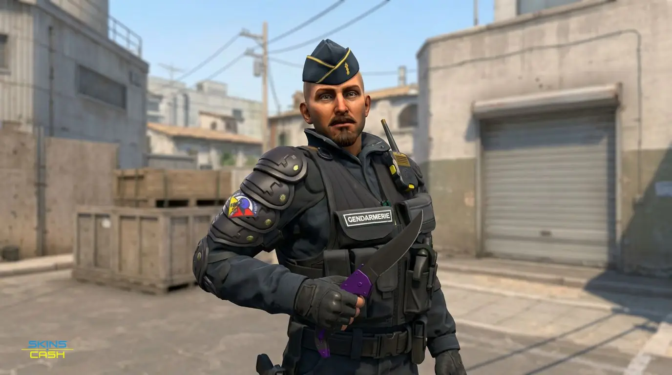 ★ Falchion Knife | Ultraviolet — In the field