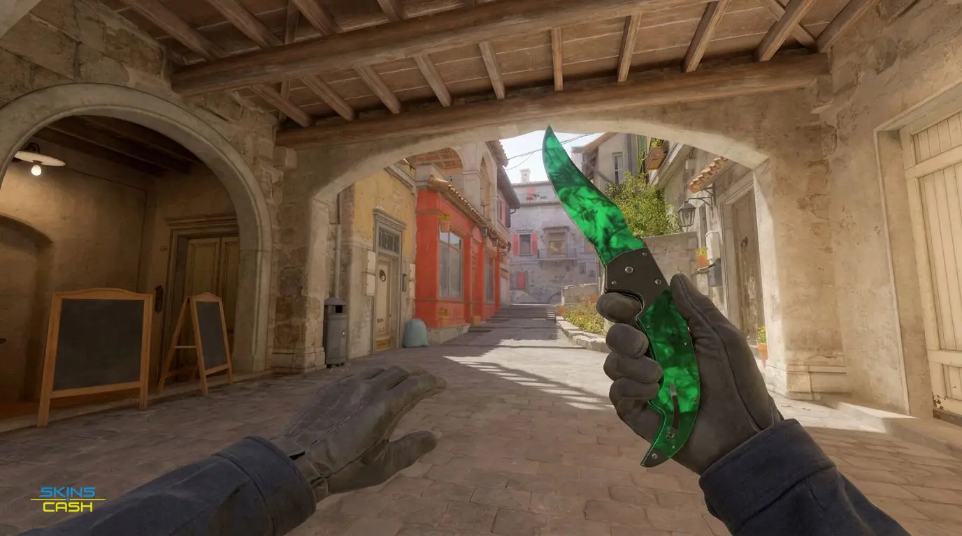 ★ Falchion Knife | Gamma Doppler Emerald — In-game inspect