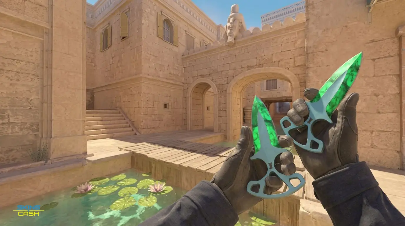 ★ Shadow Daggers | Gamma Doppler Emerald — In-game inspect