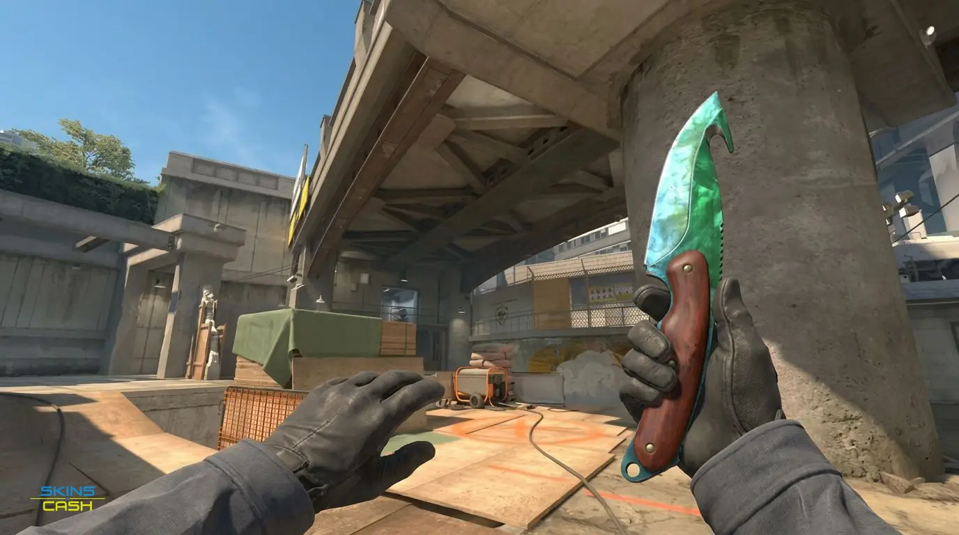 ★ Gut Knife | Gamma Doppler Phase 3 — In-game inspect