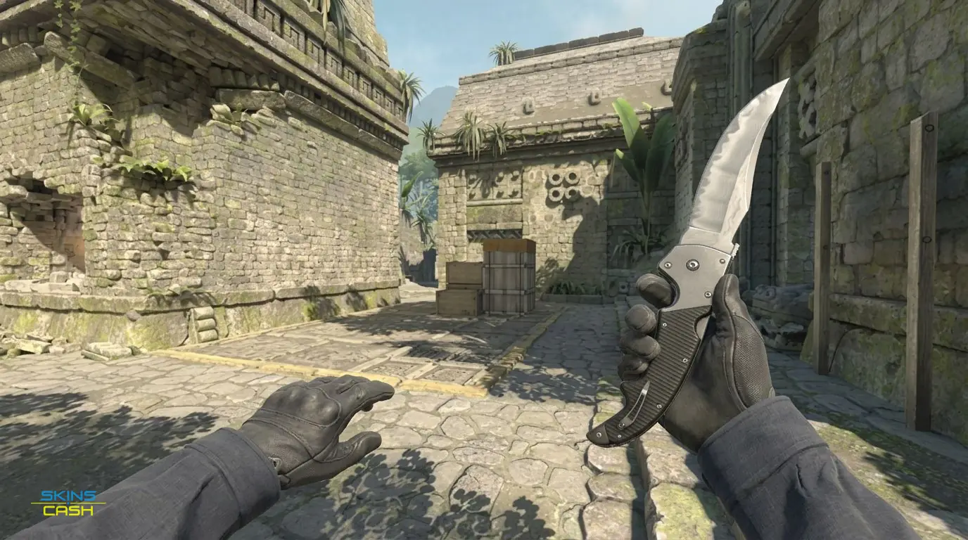 ★ Falchion Knife — In-game inspect