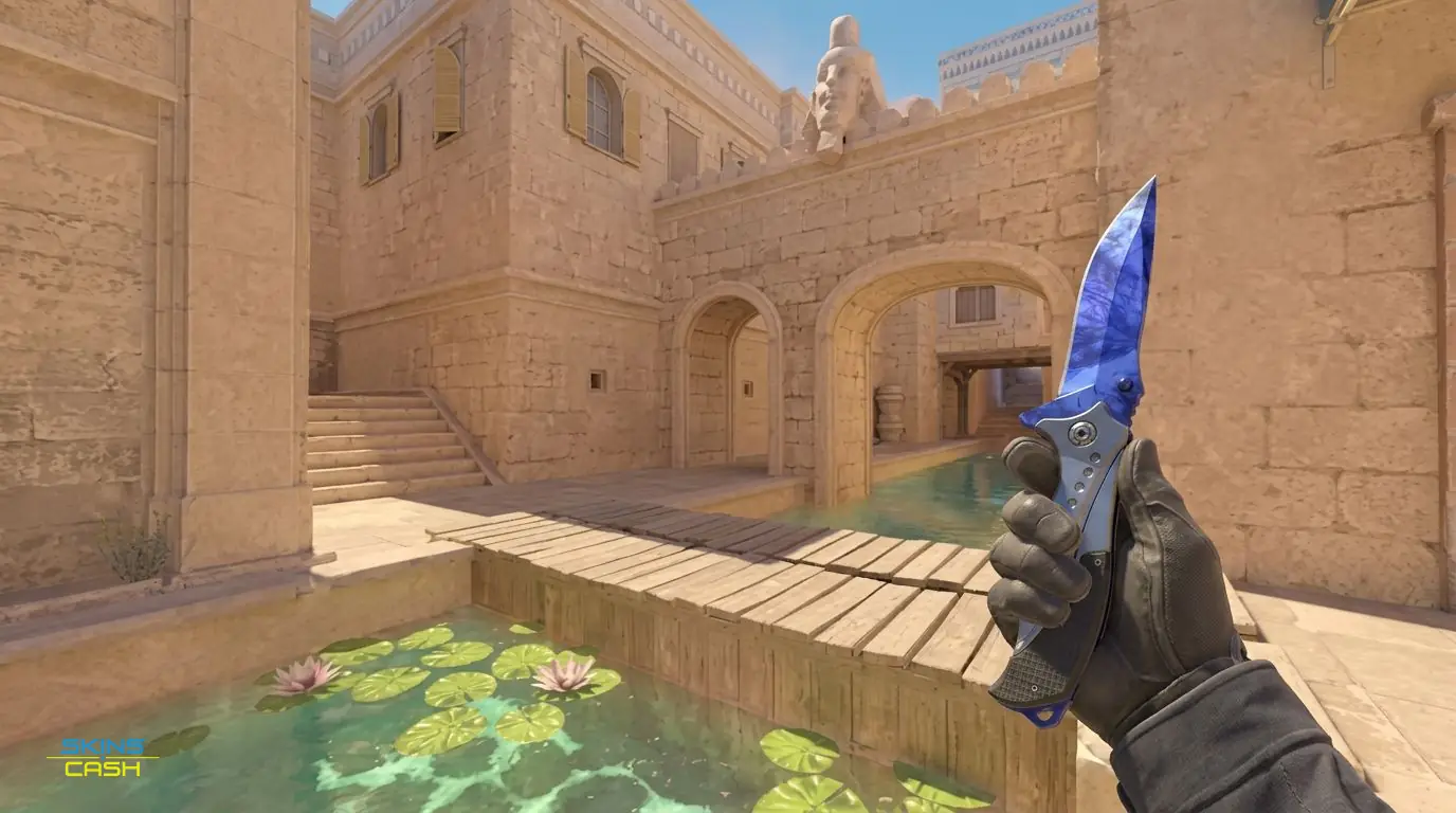★ Nomad Knife | Doppler Phase 4 — In-game inspect