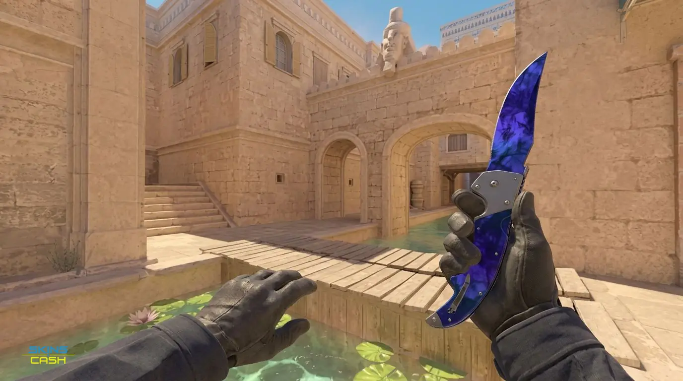 ★ Falchion Knife | Doppler Sapphire — In-game inspect