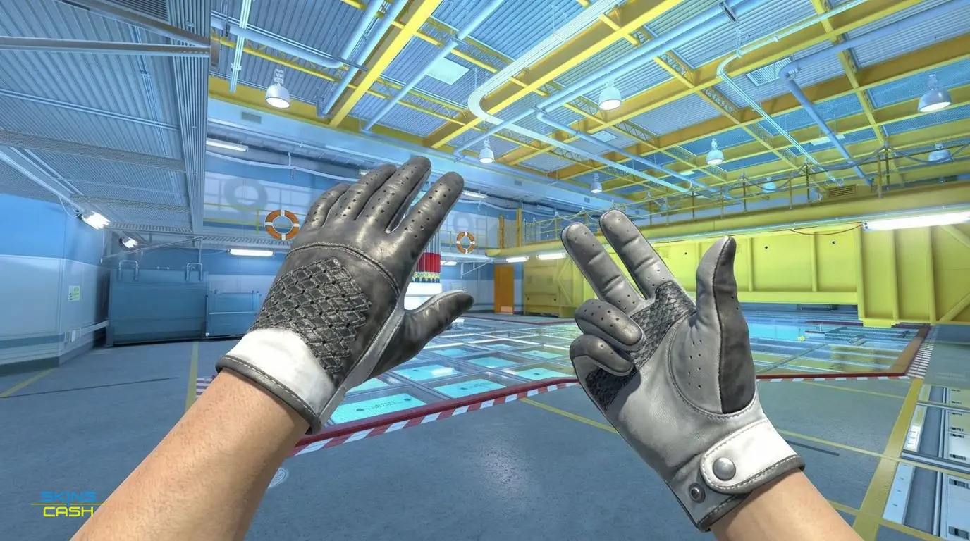 ★ Driver Gloves | Black Tie — In-game inspect