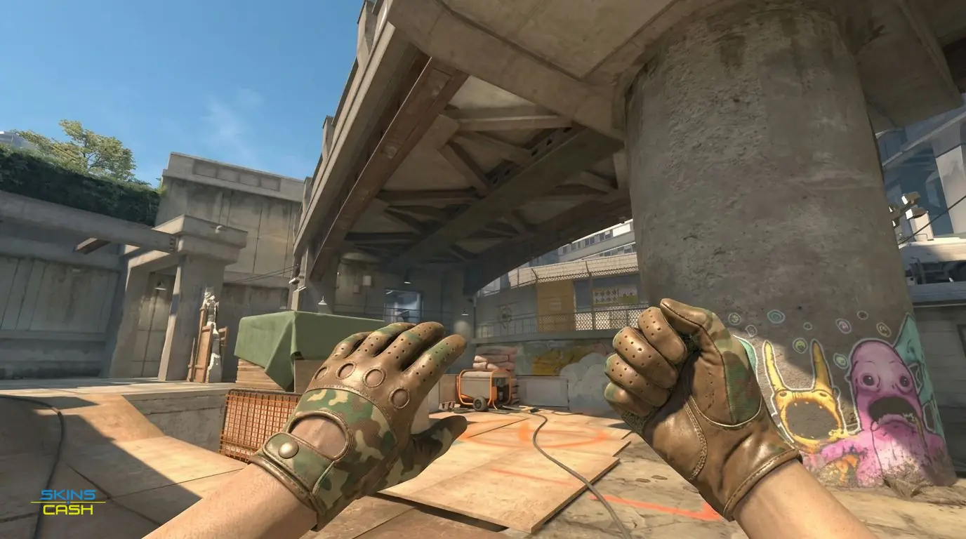 ★ Driver Gloves | Convoy — In-game inspect