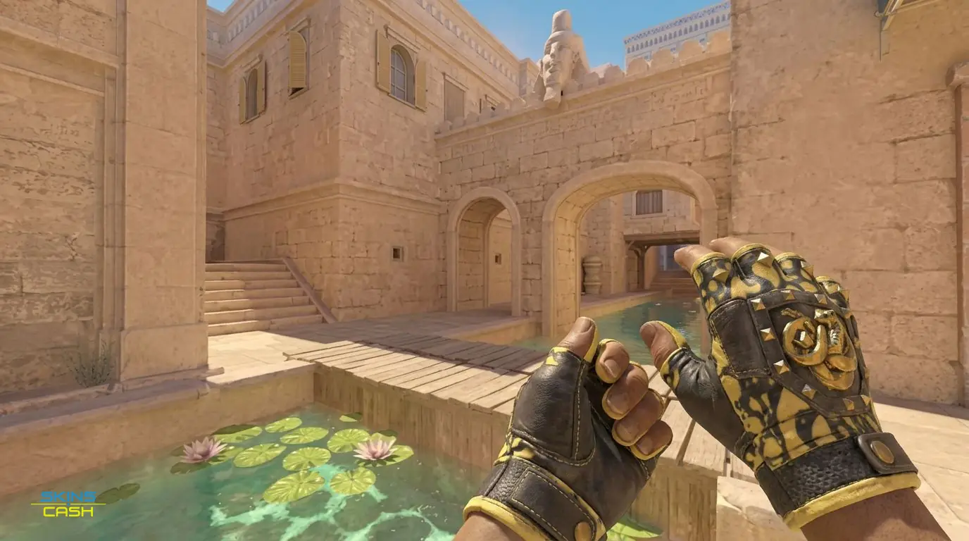★ Broken Fang Gloves | Yellow-banded — In-game inspect
