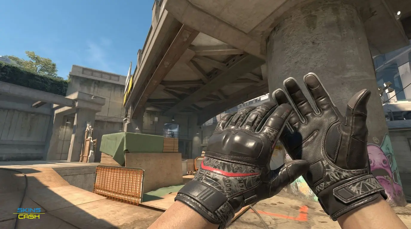 ★ Moto Gloves | Boom! — In-game inspect